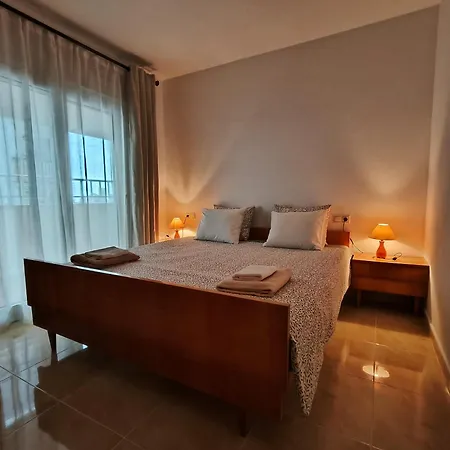 アパート De 3 カルプ